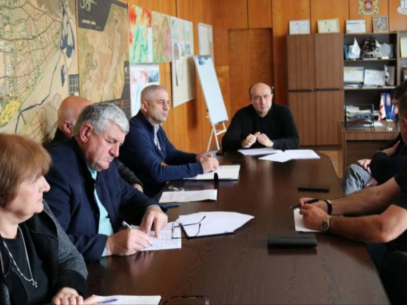 ცაგერის მუნიციპალიტეტის მერიაში სამუშაო შეხვედრა შედგა